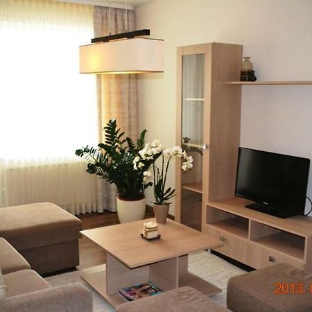 Apartamentai Dainu Šiauliai Exterior foto
